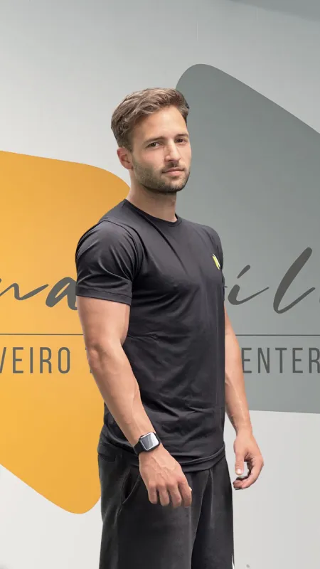 Instrutor(a) Tiago Reis